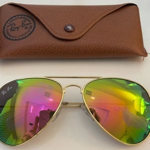 Ray Bay Aviators // Rainbow Lens
